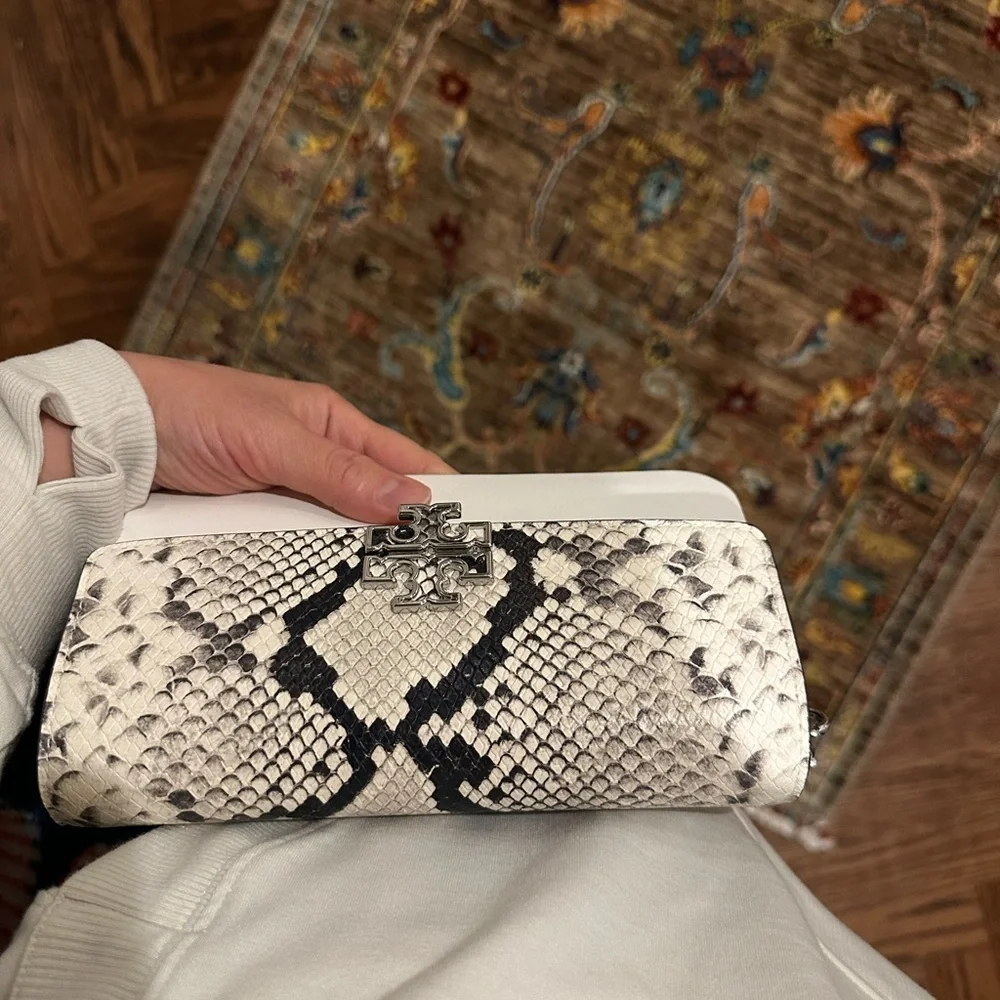 Tory Burch Warm White And Black Bag